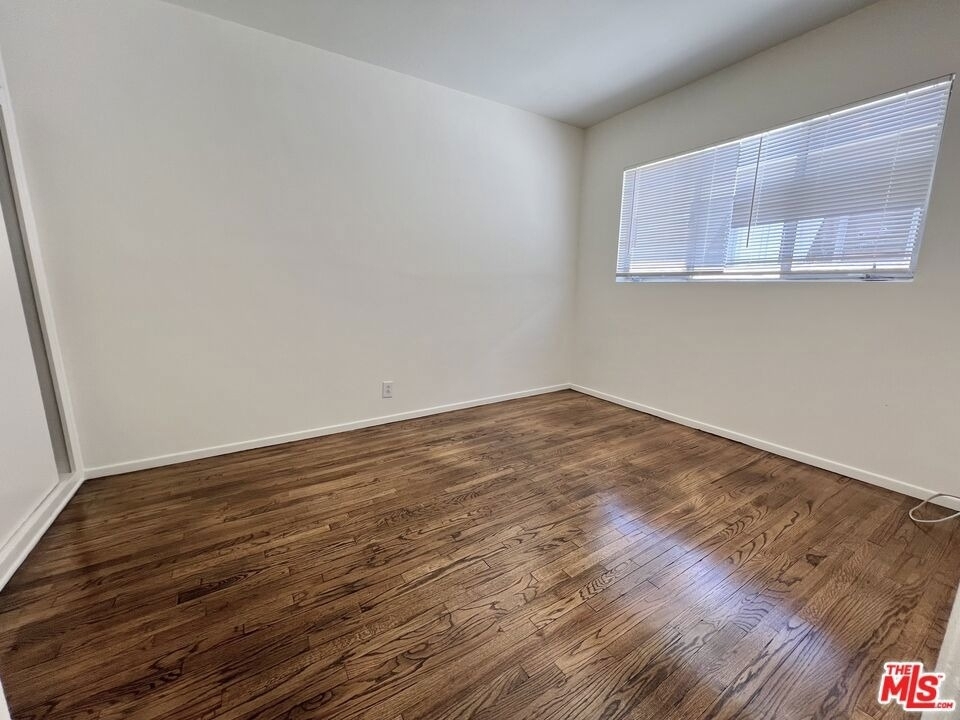 10303 Palms Boulevard - Photo 17