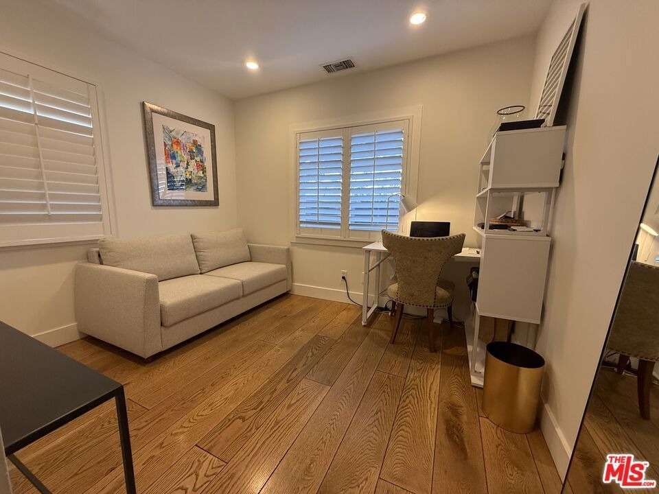 1605 Cabrillo Avenue - Photo 29