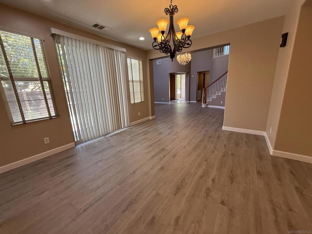 2750 Dove Tail Dr - Photo 5