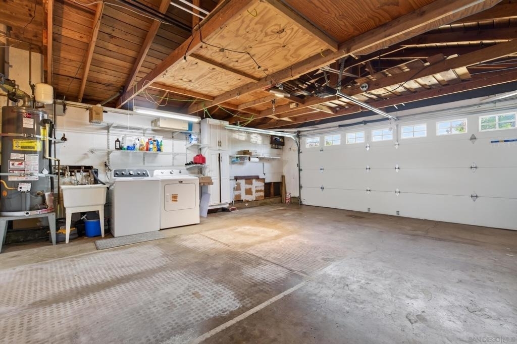 4144 Tolowa St. - Photo 26