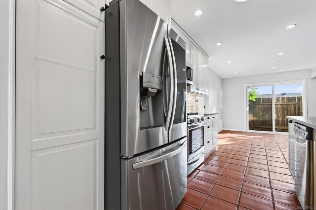 4144 Tolowa St. - Photo 8