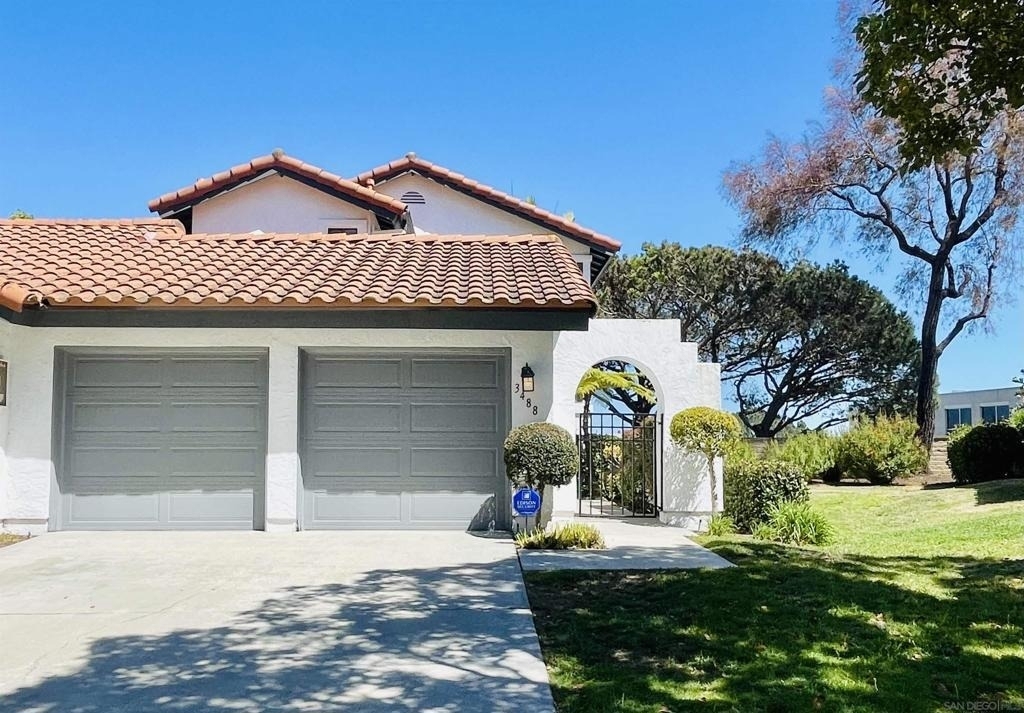 3488 Voyager Circle - Photo 0