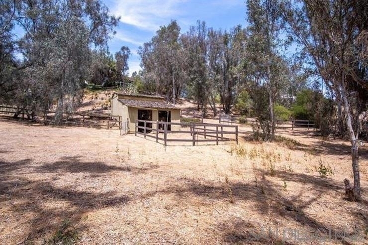 4905 El Arco Iris - Photo 24