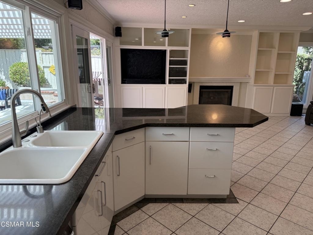 1275 Willsbrook Court - Photo 10