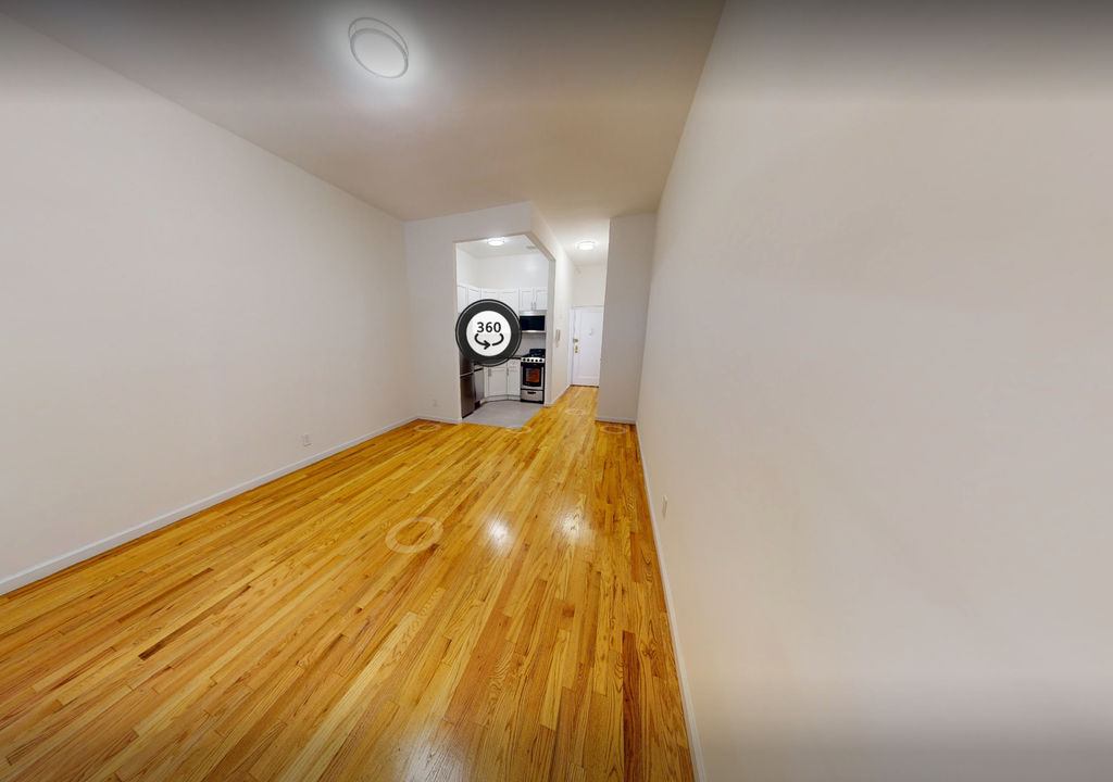 318 East 89th Street - Photo 2