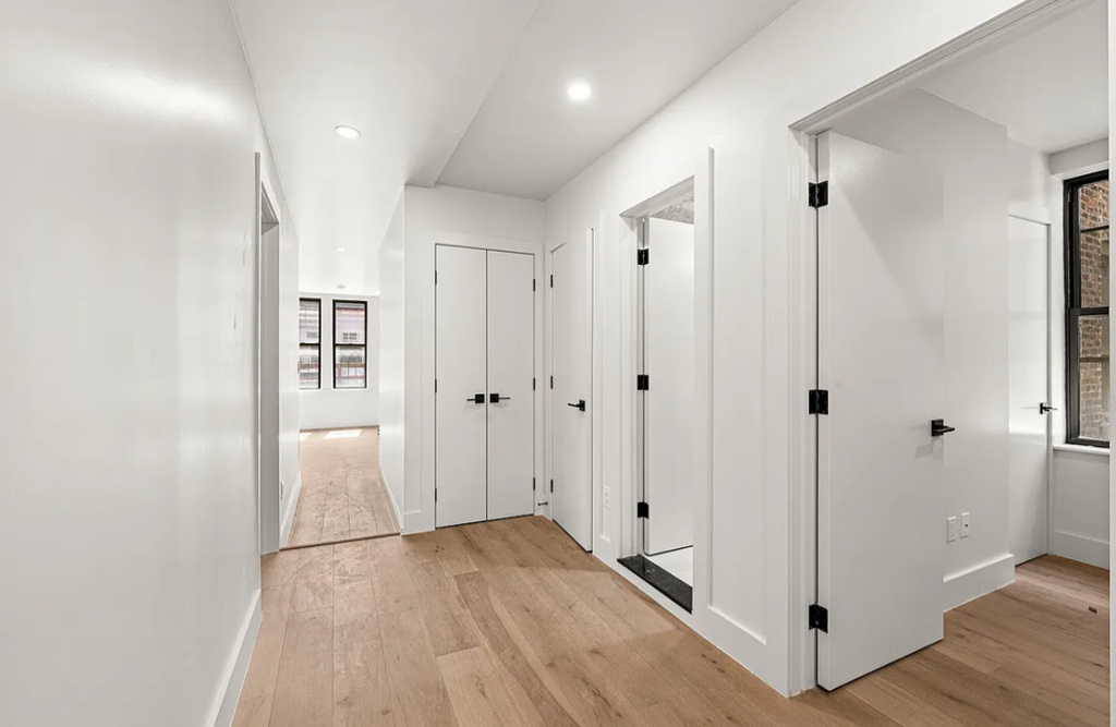 236 West 15th Street - Photo 6