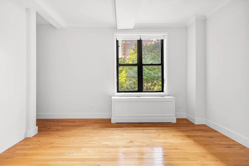 West 70th Street - Photo 2