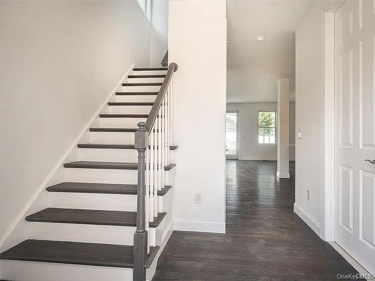 201 Elm Street - Photo 1