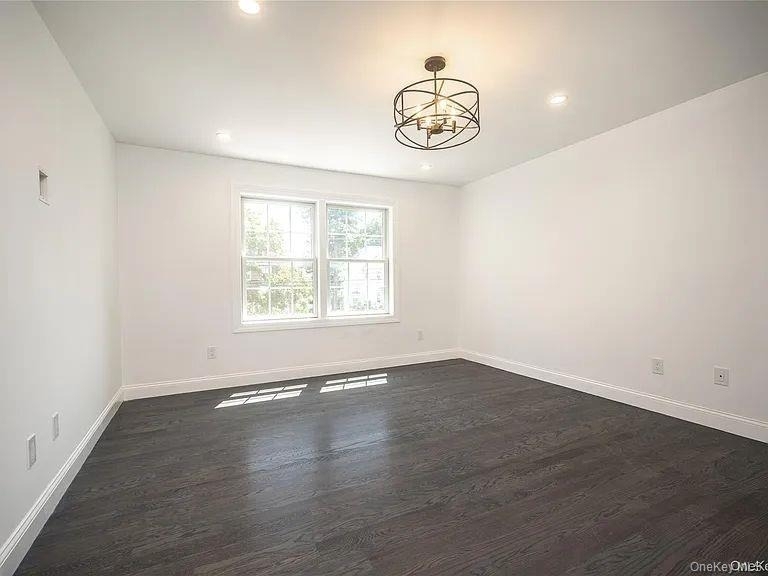 201 Elm Street - Photo 10