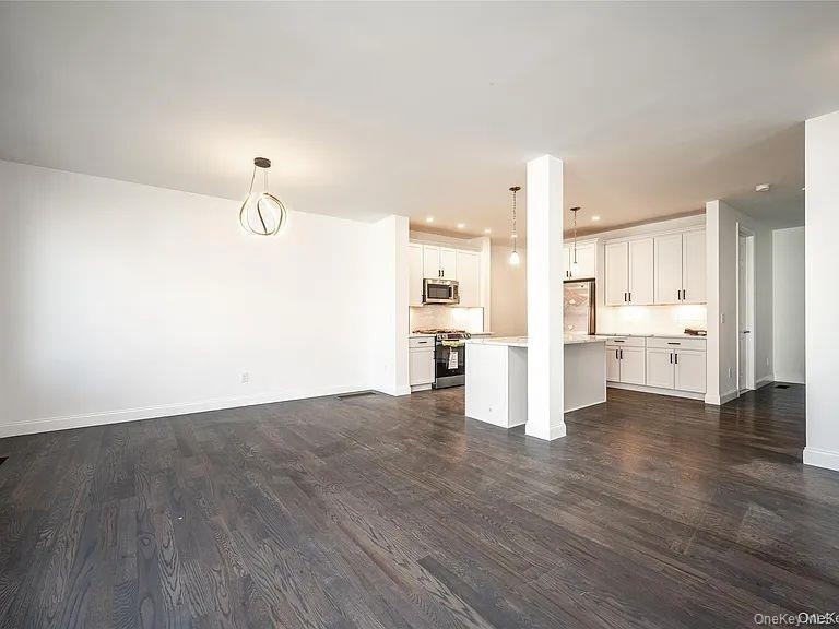201 Elm Street - Photo 8