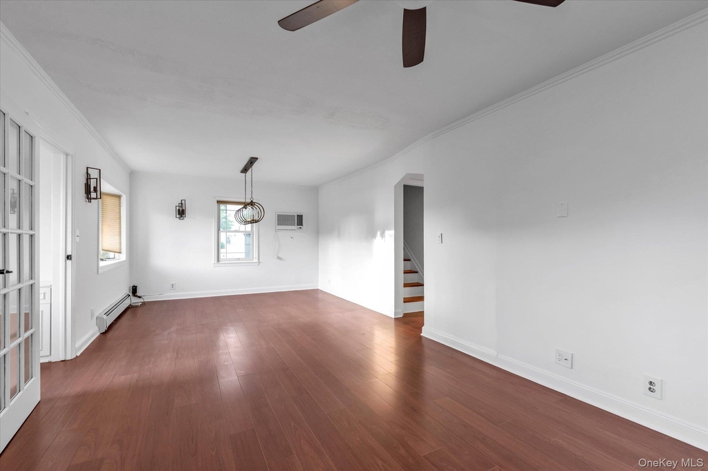 265 Jefferson Street - Photo 2