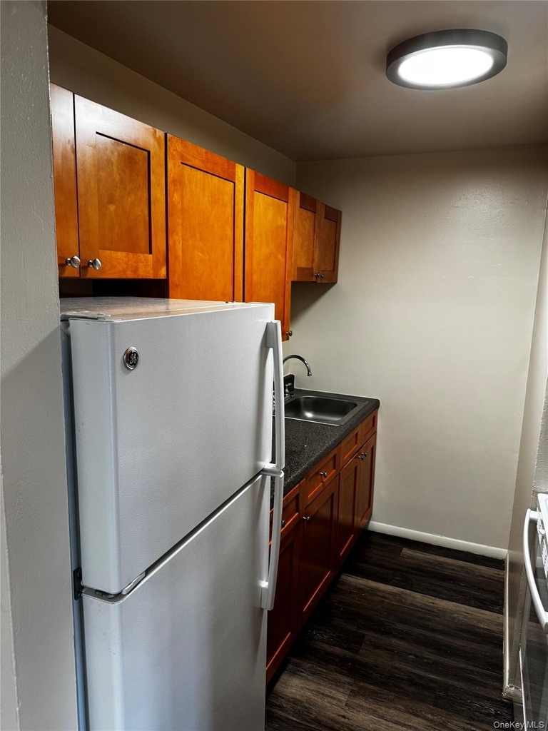 3575 Strang Boulevard - Photo 2