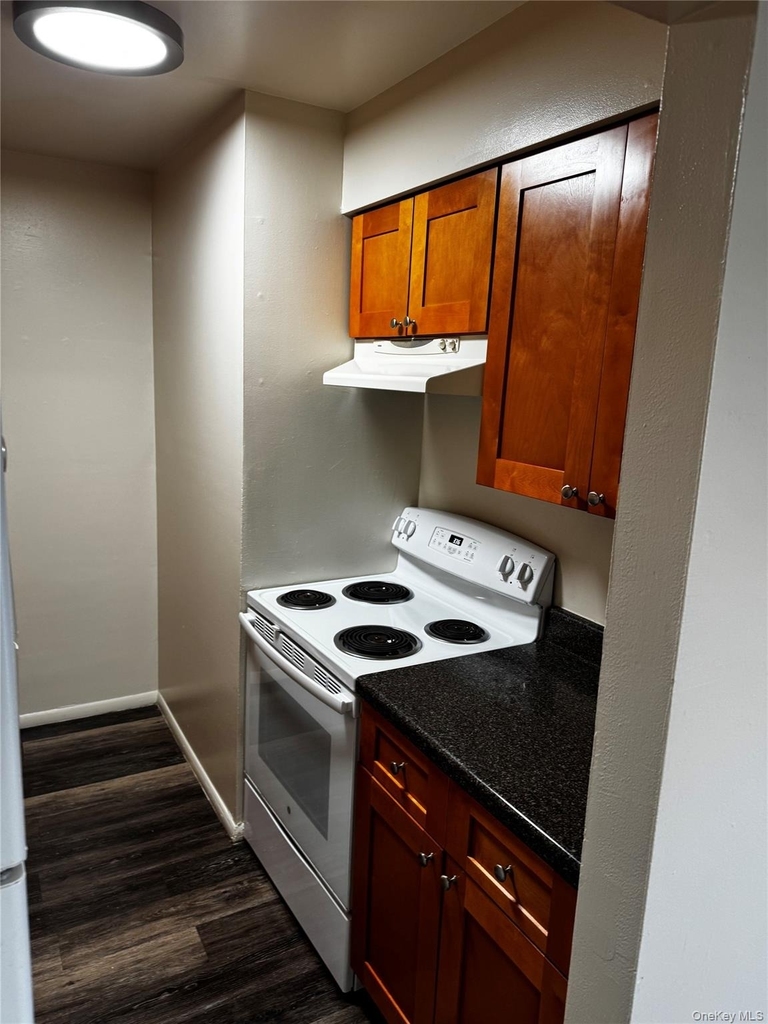 3575 Strang Boulevard - Photo 3
