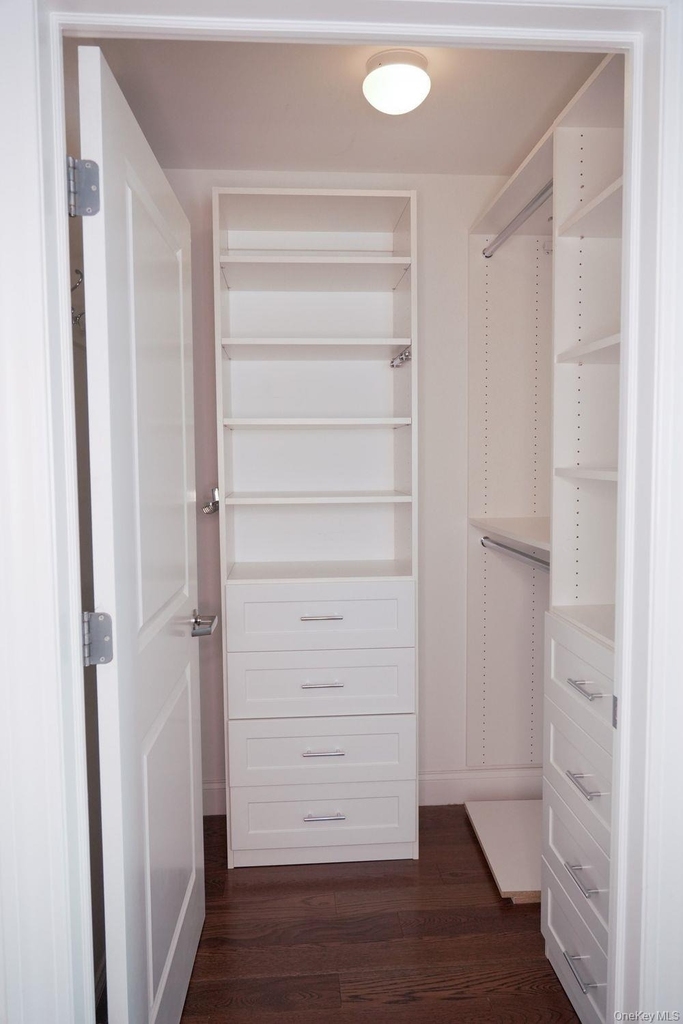 10 Byron Place - Photo 8