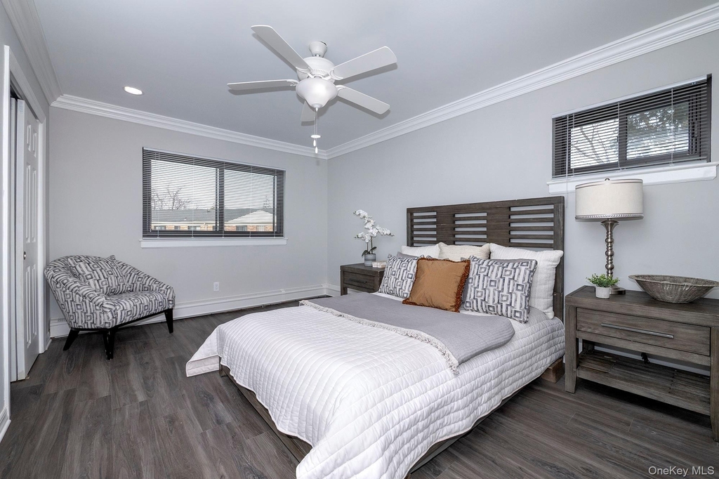 403 East Main Street - Photo 6