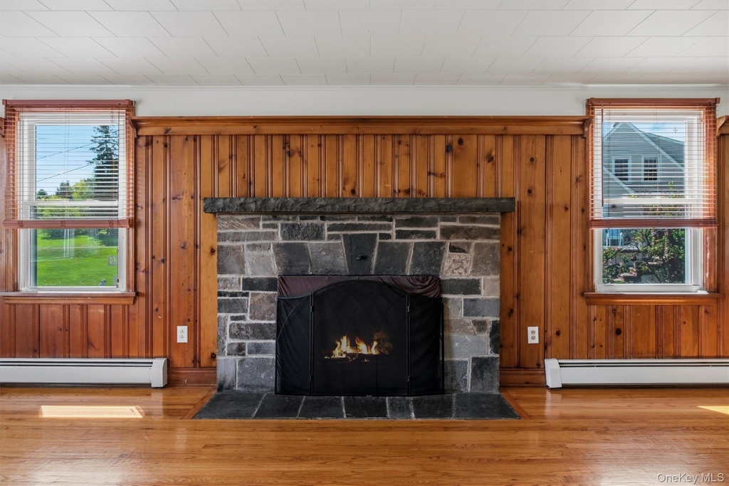 36 Old Indian Rd - Photo 2