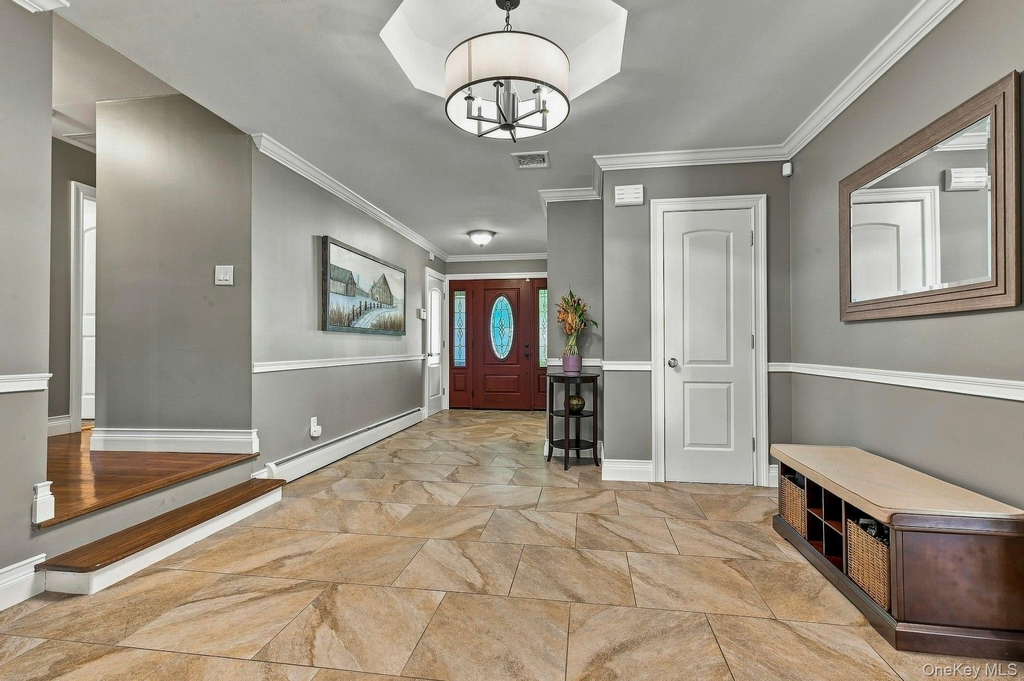 8 Marlan Court - Photo 7