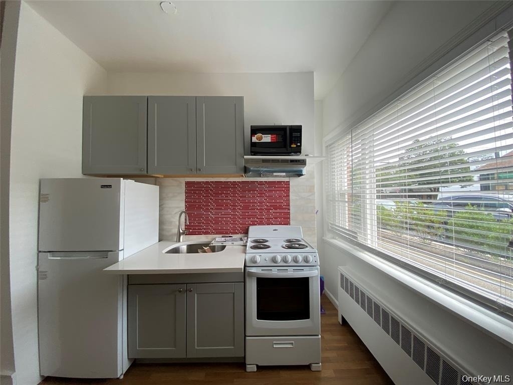 45 Broadway - Photo 2