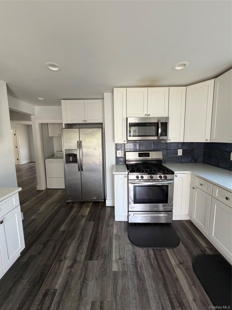 91 River Avenue - Photo 9