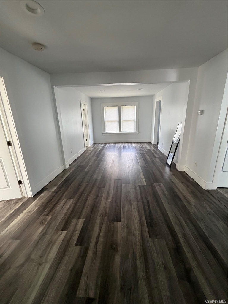 91 River Avenue - Photo 5