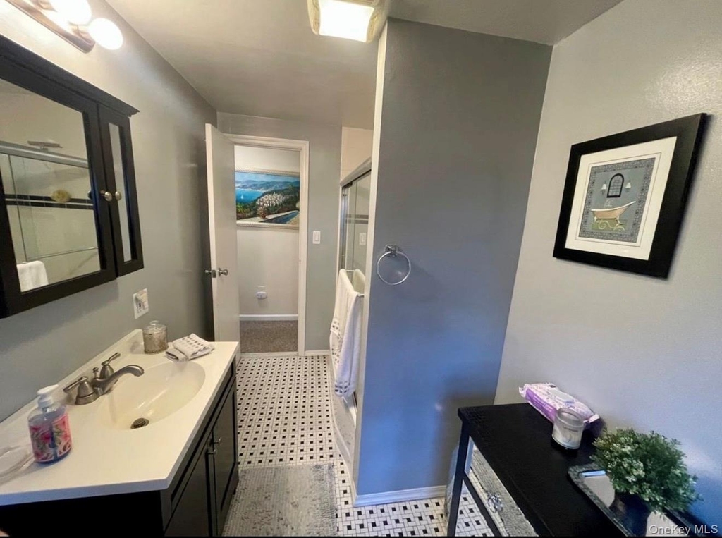 222 Centre Avenue - Photo 12