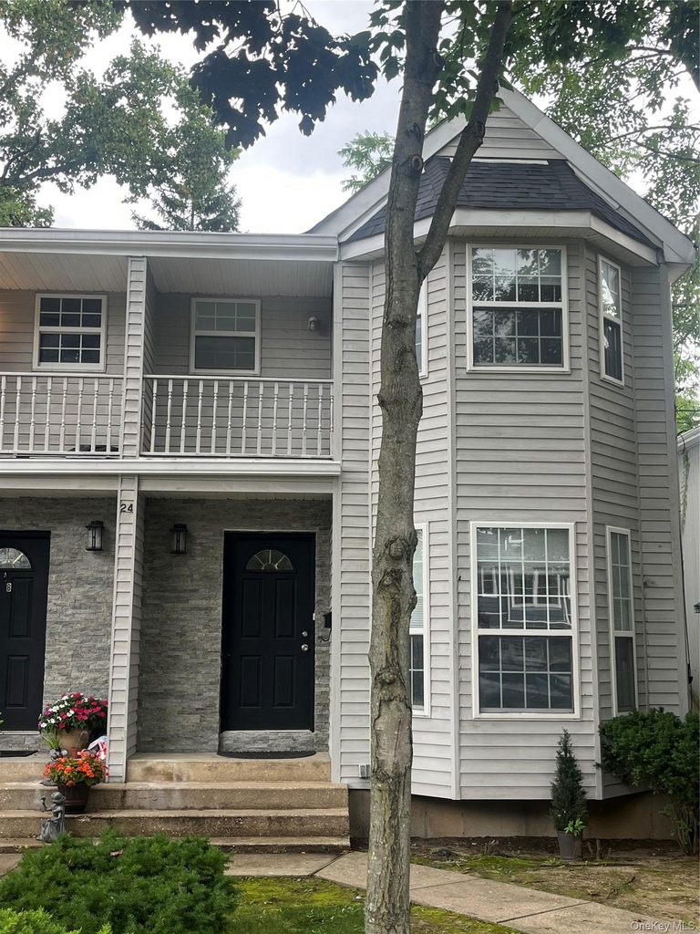 24 Kirkwood Road - Photo 1