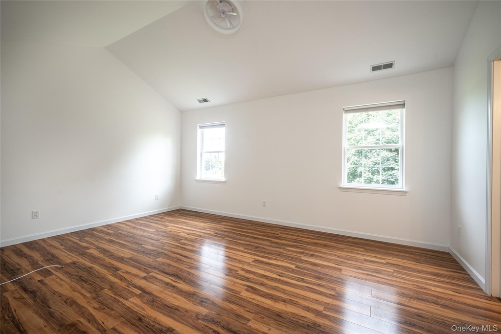 64 Tee Lane - Photo 20