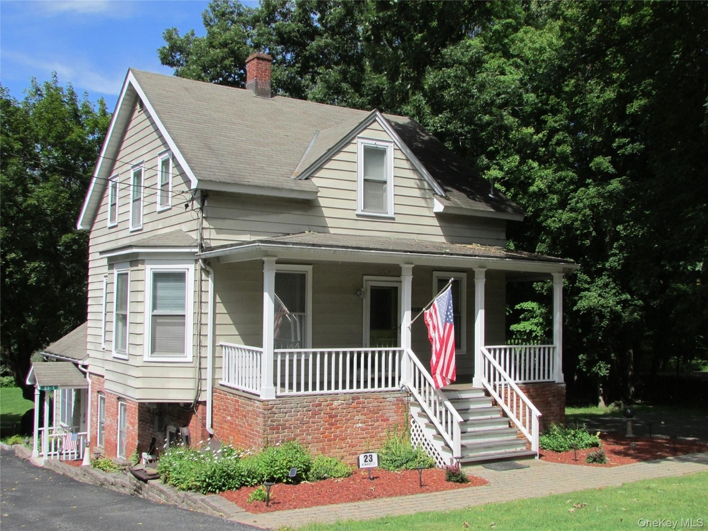23 Howard Street - Photo 3