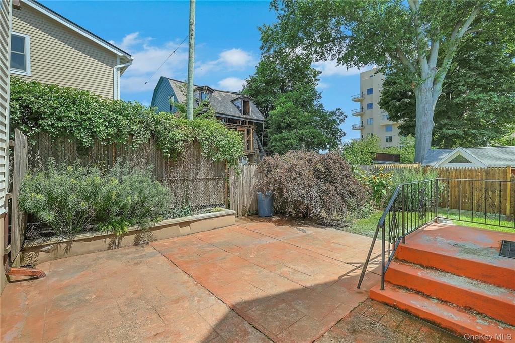 28 Burd Street - Photo 30