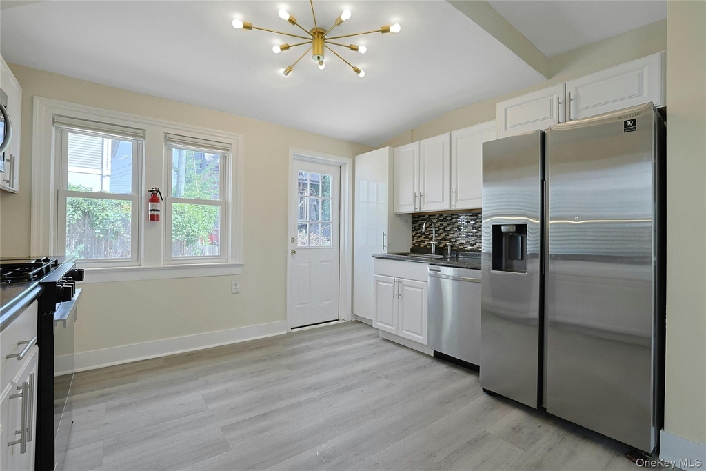 28 Burd Street - Photo 12