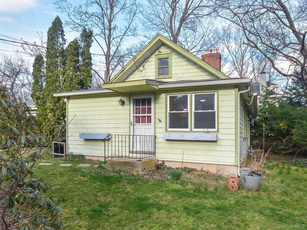 67 Glenlawn Avenue - Photo 1