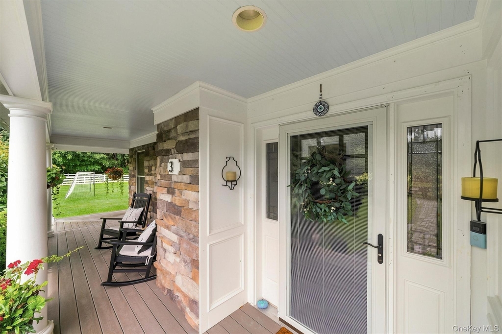 3 Canterbury Lane - Photo 4