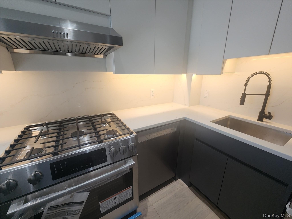 108-15 72nd Avenue - Photo 9