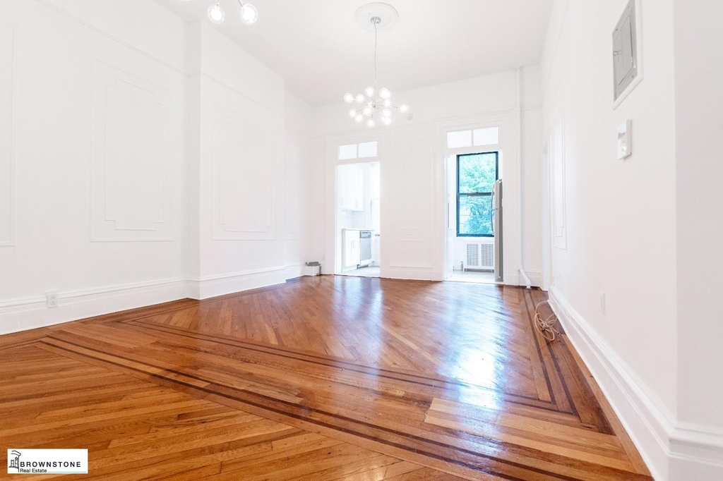 86 Carroll Street - Photo 0