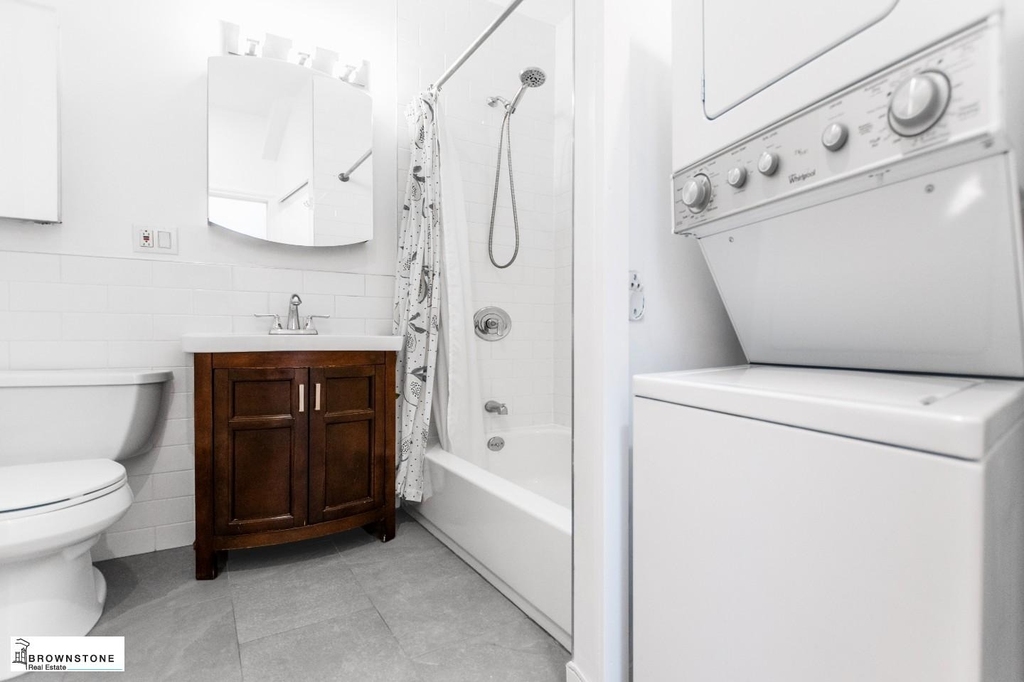 86 Carroll Street - Photo 7