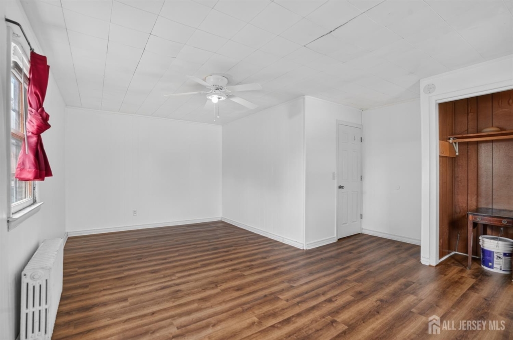127 S Pine Avenue - Photo 11