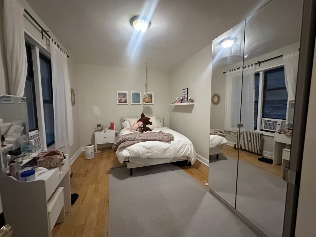 157 E 2nd Street - Photo 2