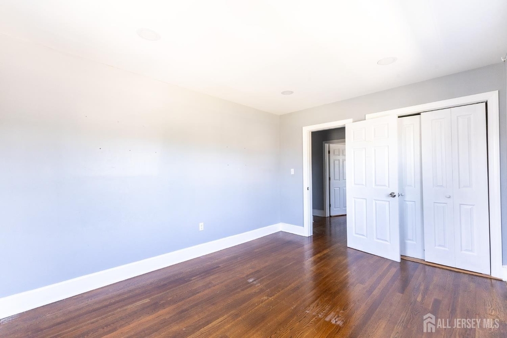 187 Main Street - Photo 10