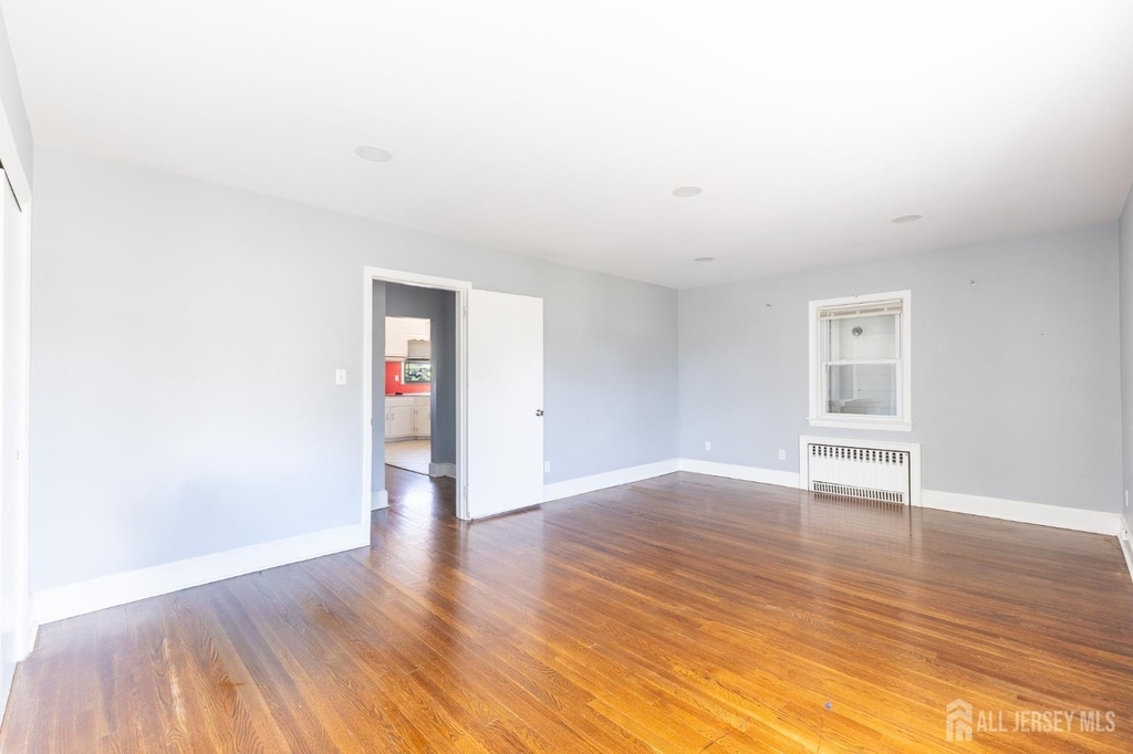 187 Main Street - Photo 12