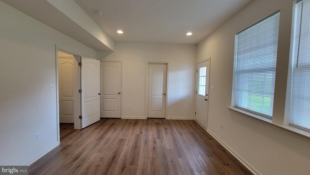 39 Stafford Place - Photo 29