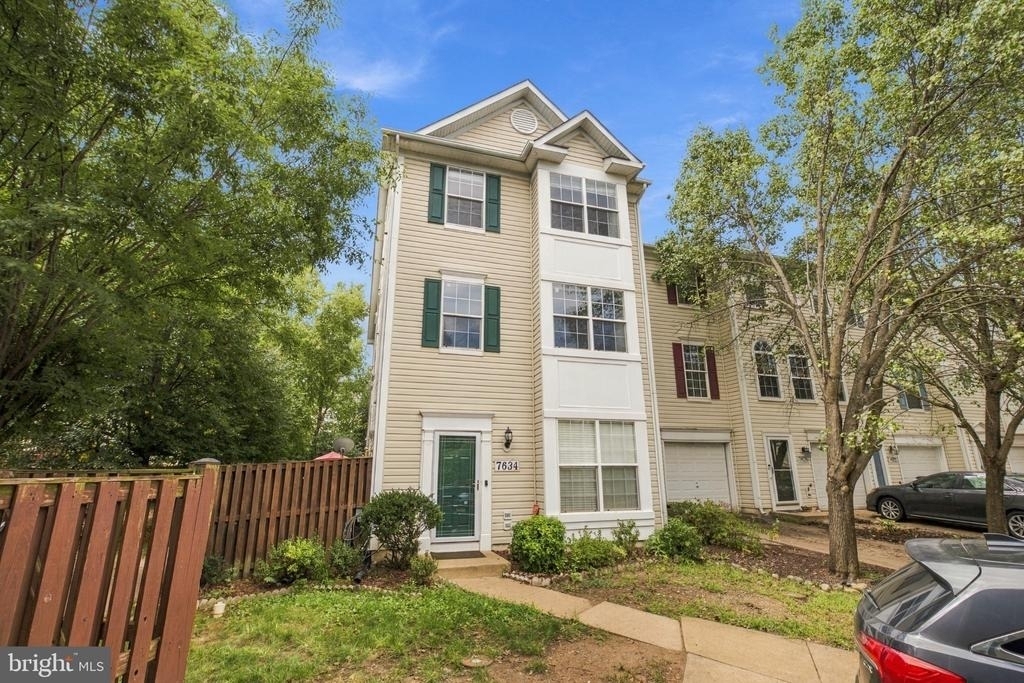 7634 Duneiden Lane - Photo 1