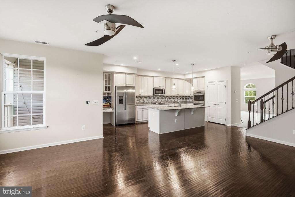 3634 Briarwood Drive - Photo 3