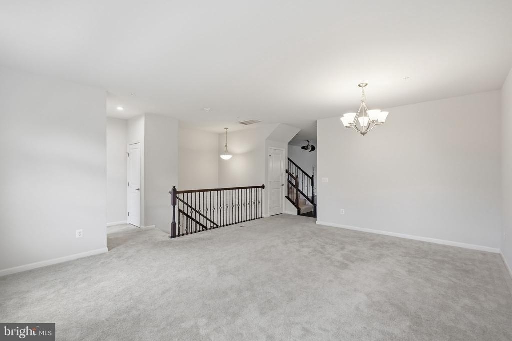 3634 Briarwood Drive - Photo 2