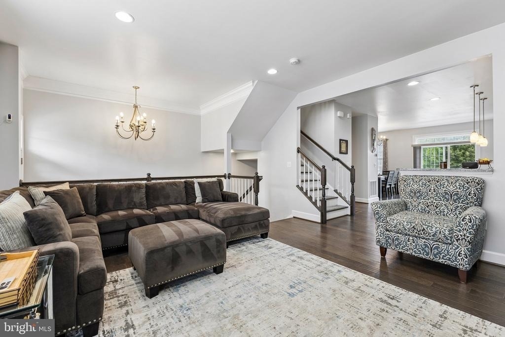 16655 Danridge Manor Drive - Photo 2