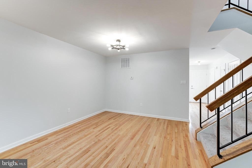 1883 Inglebrook Drive - Photo 22