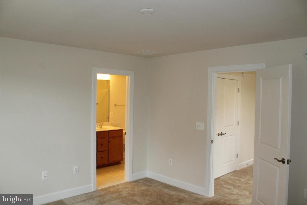 10665 Hinton Way - Photo 13
