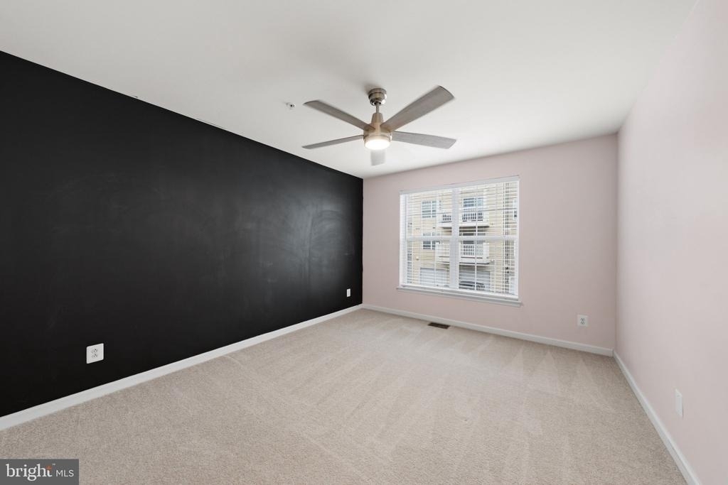 15259 Leicestershire Street - Photo 20