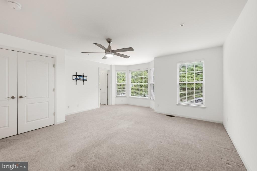 15259 Leicestershire Street - Photo 12