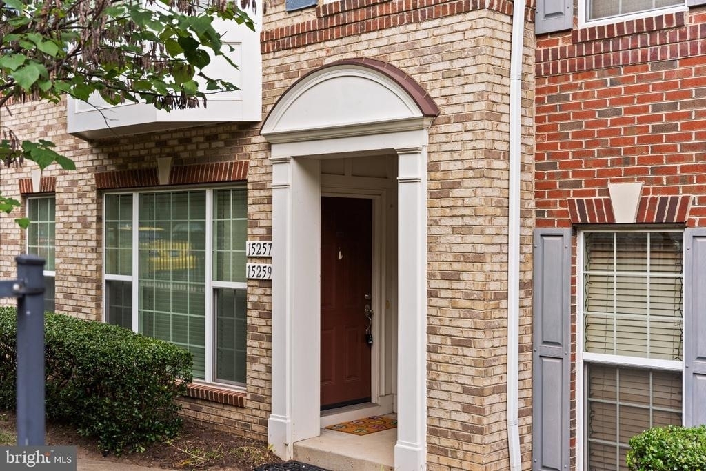 15259 Leicestershire Street - Photo 1