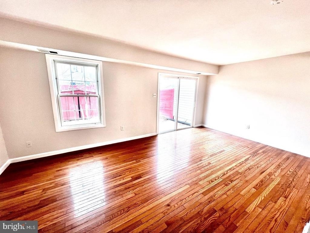 1338 Redbud Court - Photo 13